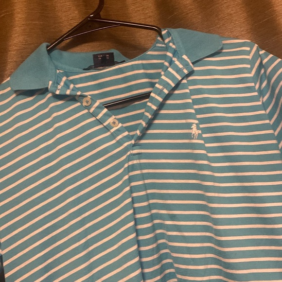 Women’s Ralph Lauren golf, top size medium - Picture 2 of 3